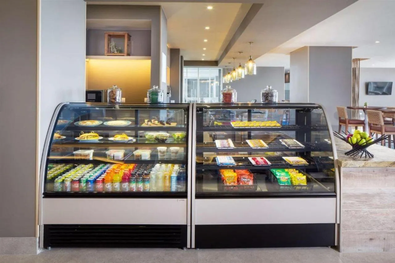 Hyatt Place Aruba Airport Oranjestad Hotel